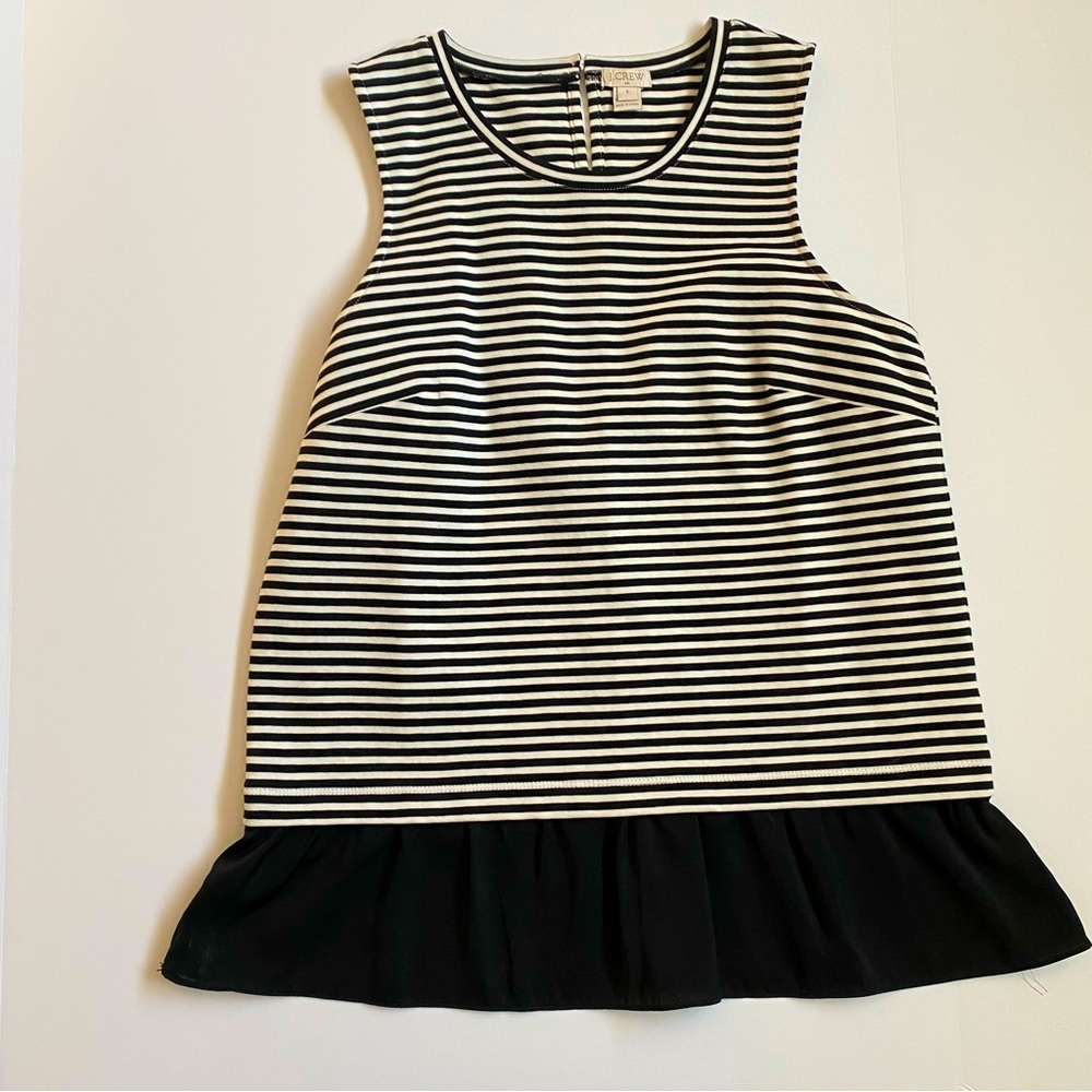 J Crew sleeveless black & white strip shirt